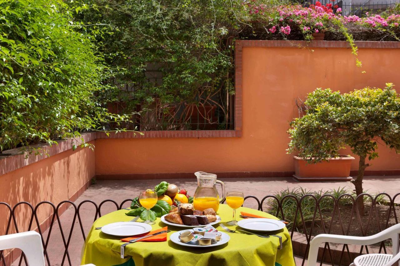 Hotel Girasole Sorrento Eksteriør billede