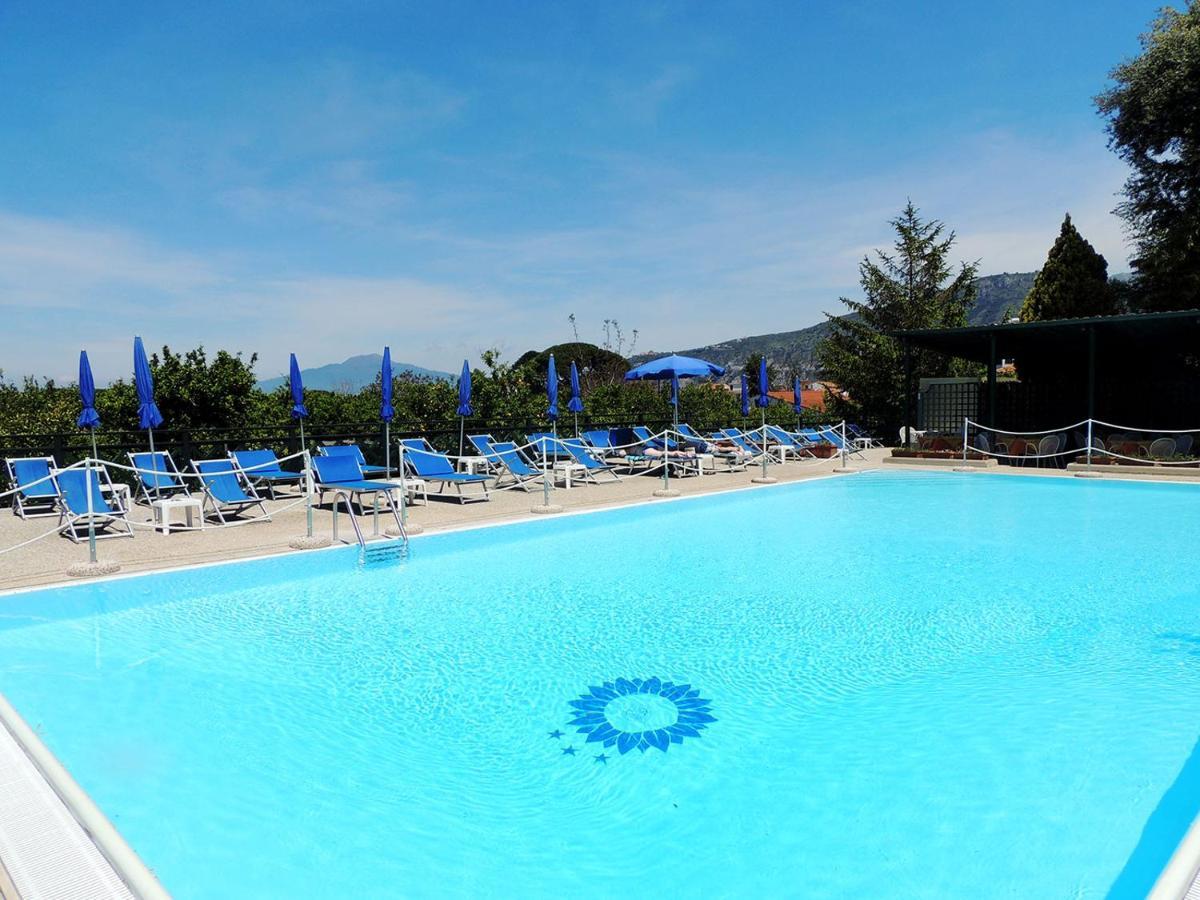 Hotel Girasole Sorrento Eksteriør billede