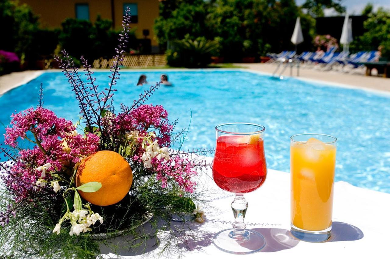 Hotel Girasole Sorrento Eksteriør billede